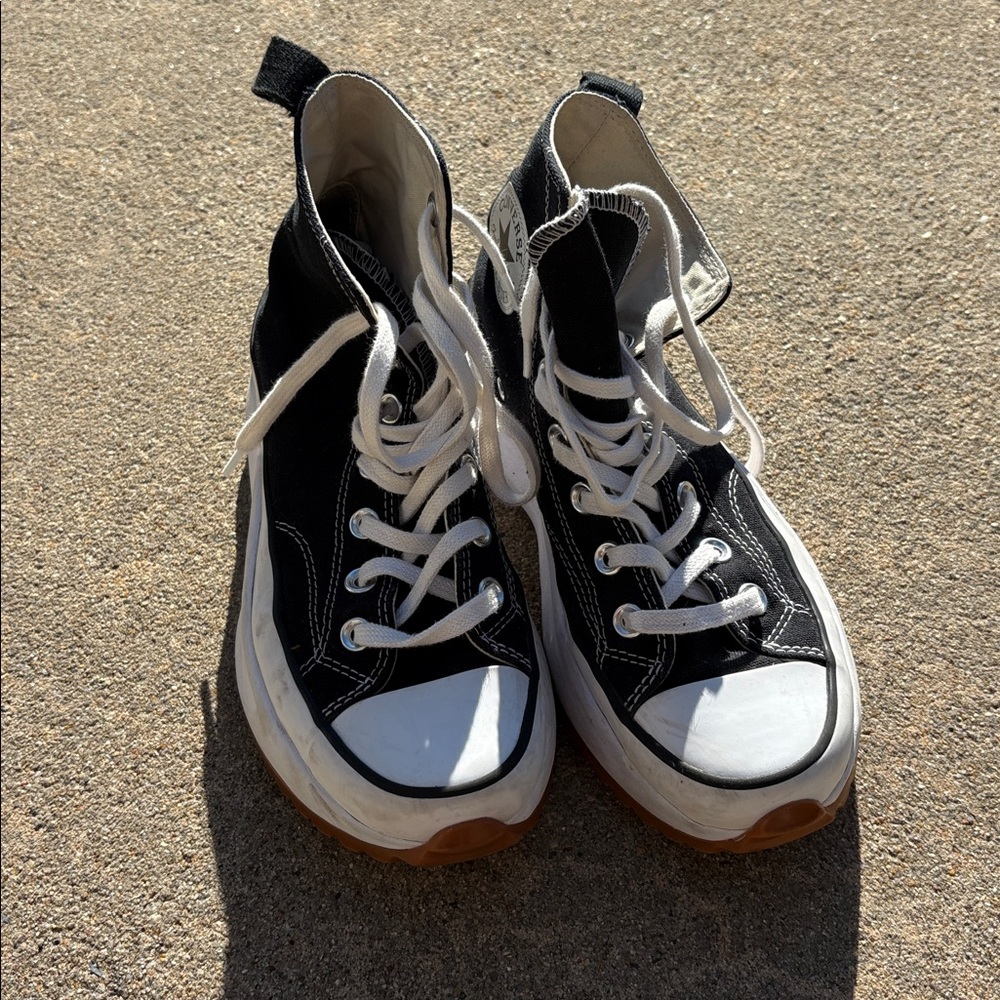 Converse Black and White Chuck Taylor Sneakers size 6.5